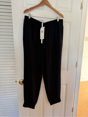Dkny Black Elastic-Waist Jogger Pants with Tapered Cuffs